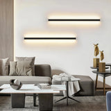 Aplique de pared lineal minimalista con LED para salón