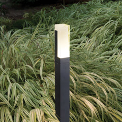 Baliza solar exterior LED de aluminio negra IP65 moderna para jardín