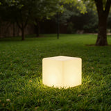 Lámpara de pie solar exterior blanca de forma cúbica para terraza