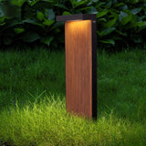 Baliza de jardín rectangular moderna LED IP65 con acabado de efecto madera