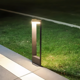 Baliza de jardín con diseño moderno IP65 de metal negro para caminos