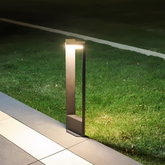 Baliza de jardin LED negra metal diseño moderno IP65