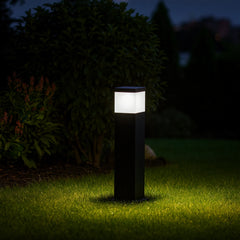 Baliza de jardín moderna de metal negra IP65 diseño rectangular