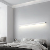 Aplique de pared lineal minimalista con LED para salón