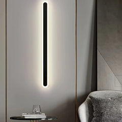 Aplique lineal LED regulable negro minimalista para salón