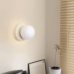 Aplique led de pared diseño nórdico con esfera de vidrio