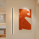 Aplique de pared lineal minimalista con LED para salón