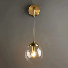 Aplique de pared bola vintage de vidrio y metal para salón
