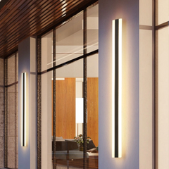 Aplique Exterior Negro Minimalista Largo con Iluminación en el Borde