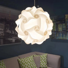 Lámpara colgante esfera blanca LED estilo nórdico con pantalla rompecabezas