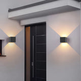 Aplique exterior con sensor de movimiento LED cubo 15W IP65