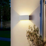 Aplique con sensor de movimiento para exterior LED bidireccional rectangular IP65 12W/24W