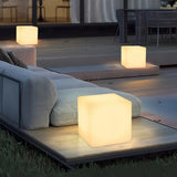 Lámpara de pie solar exterior blanca de forma cúbica para terraza