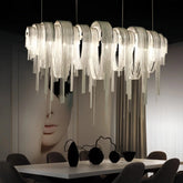Lámpara colgante de flecos LED elegante de aluminio plateado para comedor