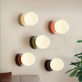 Aplique led de pared diseño nórdico con esfera de vidrio