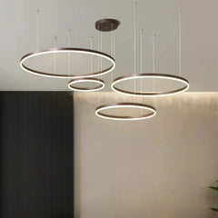 Lámpara colgante de anillos de diseño moderno con LED regulable en altura para salón