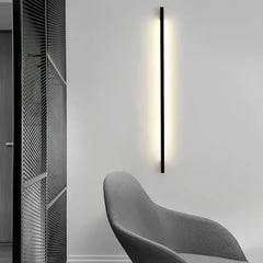 Aplique lineal de pared de estilo minimalista negro en metal para salón