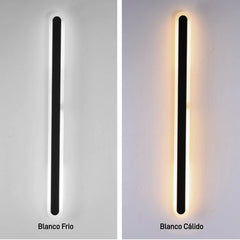 Aplique lineal LED regulable negro minimalista para salón