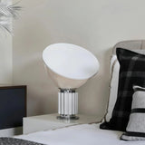 Lámpara de mesa moderna de diseño con pantalla giratoria de vidrio