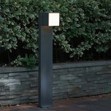 Baliza de jardín LED IP65 moderna negra para camino