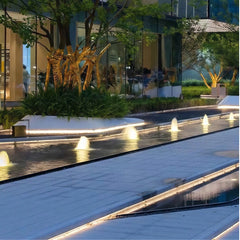 Foco de exterior para piscina LED IP68 de metal cromado industrial