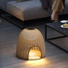 Lámpara de pie de ratán natural LED exterior para terraza con cama para gatos
