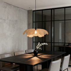 Lámpara Colgante Japonesa de Pétalos Tejidos