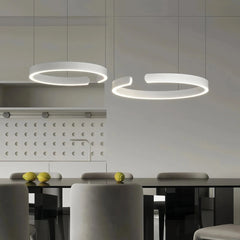 Lámpara colgante de anillo moderna con LED regulable en altura para comedor