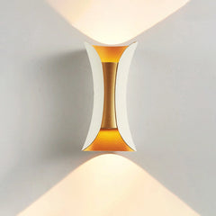 Aplique exterior bidireccional LED de metal diseño moderno para porche