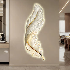 Aplique LED de pared moderno con diseño de pluma vertical para dormitorio