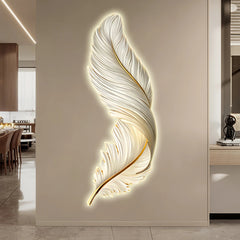 Aplique LED de pared moderno con diseño de pluma vertical para salón