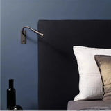 Aplique de pared de lectura LED con brazo flexible para mesita de noche