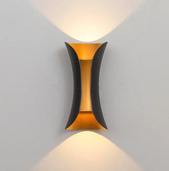 Aplique exterior bidireccional LED de metal diseño moderno para porche