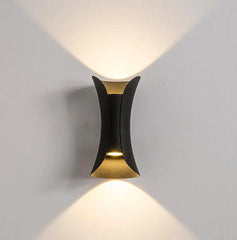 Aplique exterior bidireccional LED de metal diseño moderno para porche