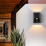 Aplique de pared exterior bidireccional LED de aluminio negro IP65 para porche