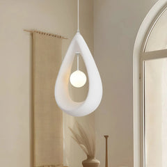 Lámpara colgante orgánica Japandi de resina blanca y vidrio opalino para comedor