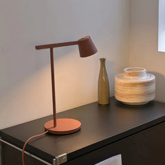 Lámpara de escritorio nórdica LED orientable en tonos Morandi