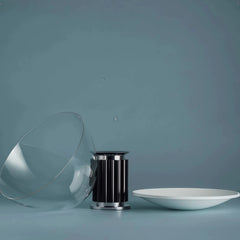 Lámpara de mesa moderna de diseño con pantalla giratoria de vidrio