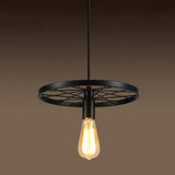Lámpara colgante de hierro estilo industrial vintage en forma de rueda