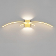 Aplique de Pared Moderno de Arco LED en Metal para Dormitorio