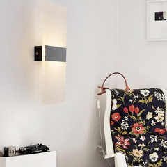 Aplique LED de Pared Interior Moderno en Acrílico para Salón