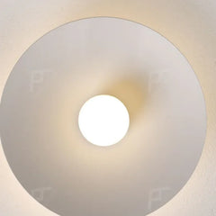 Iluminación en cocina diseño circular y elegante de techo