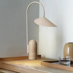 Lamparas mesa de noche modernas diseño nórdico y curvado