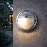 Aplique de pared exterior industrial plateado con LED IP65