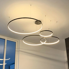 Lámpara Colgante Multiple de Anillos de Metal Negro LED para Salon Moderno