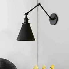 Aplique de pared con brazo articulado industrial de metal para mesilla de noche