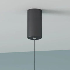 Lámpara colgante lineal LED negra minimalista con luz suave para mesita de noche