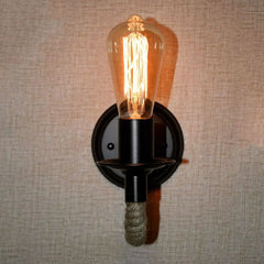 Aplique de pared negro con estilo industrial
