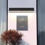 Aplique rectangular exterior minimalista LED IP65 de metal negro para porche