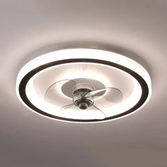 Ventilador blanco de techo con luz diseño moderno simplista